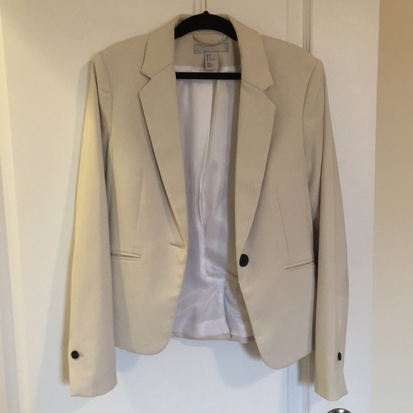 H&M Jackets & Blazers - Beige H&M Blazer